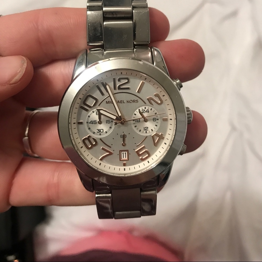 Sliver micheal kors watch